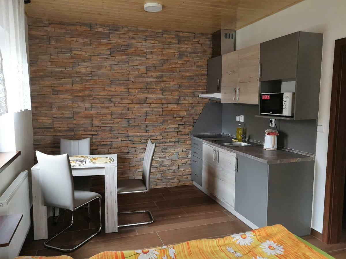 Apartmany Nad Rekou Svoboda nad Upou Exterior photo